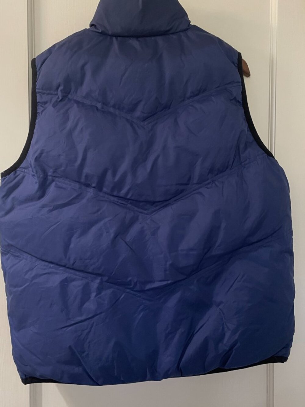 Men's Down Vest Exo Polo Size Medium Puffer Quilted Full Zip Travel Outdoor - Picture 7 of 10